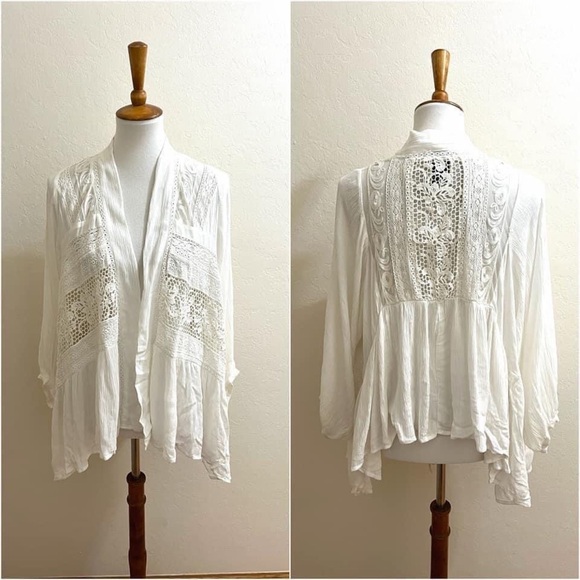 {Anthro} By Elevenses Lace Kimono - Picture 4 of 5